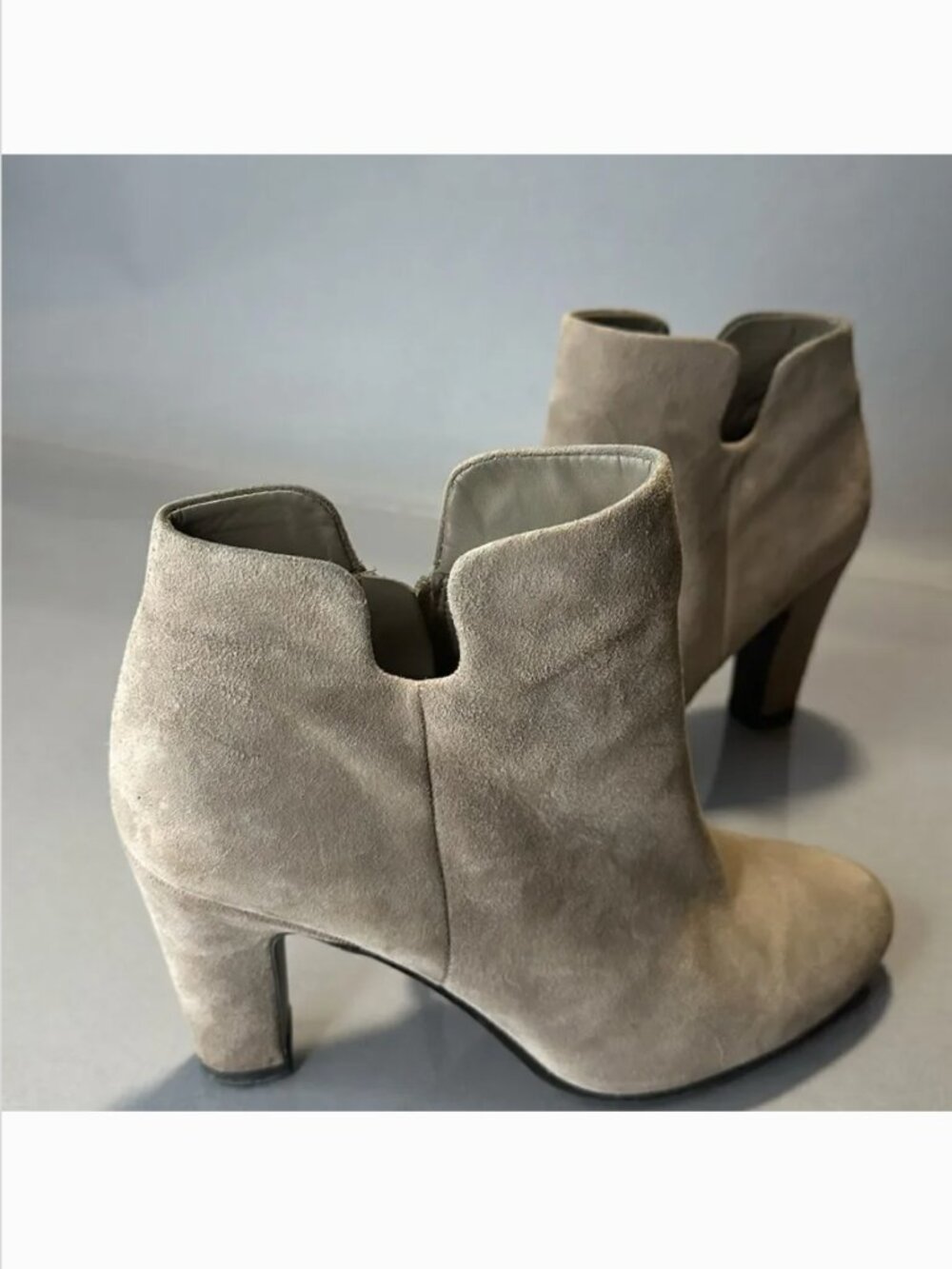 Sam Edelman Shelby • suede ankle booties • size 7.5 • like new • 3”heel (A-1505)